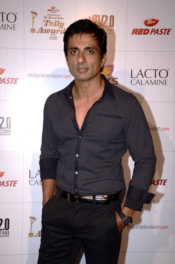 Sonu Sood photo